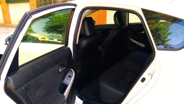 Foto de TOYOTA PRIUS 1.8 HIBRIDO, imagen 7