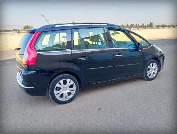 Foto de CITROEN C-4 GRAND PICASSO 7 PL, imagen 3