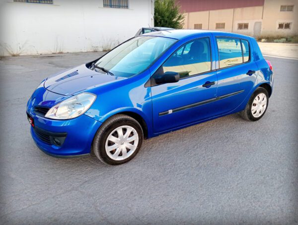 Foto de RENAULT CLIO 1.5 D, imagen 1