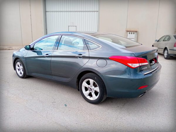 Foto de HYUNDAI I-40 1.7, imagen 4