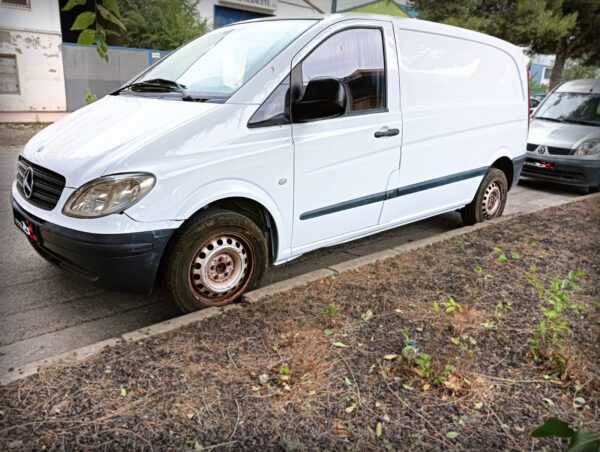 Foto de MERCEDES VITO 109 2.1 D FGO., imagen 1