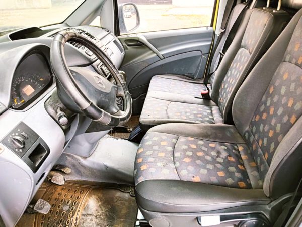 Foto de MERCEDES VITO 109 2.1 D FGO., imagen 5