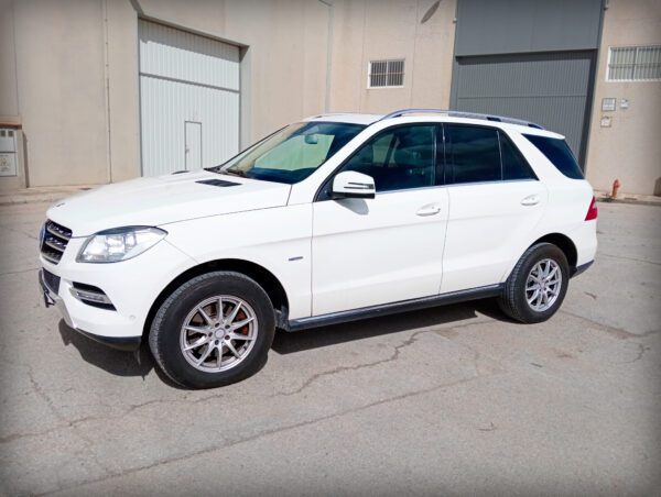 Foto de MERCEDES ML 350 2.1 BLU, imagen 4