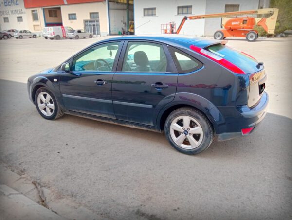 Foto de FORD FOCUS 1.8 TDCI, imagen 3