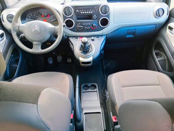 Foto de CITROEN BERLINGO 1.6 HDI COMBI, imagen 10