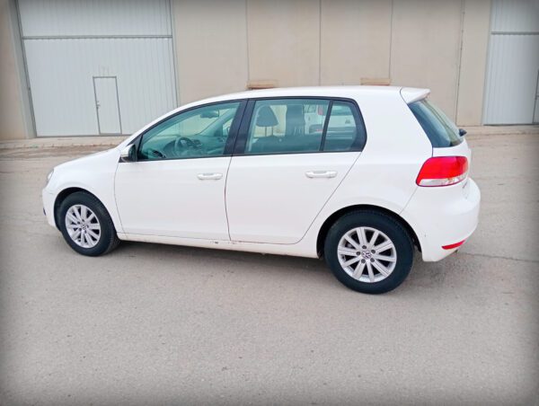 Foto de VOLKSWAGEN GOLF BLUE MOTION, imagen 3