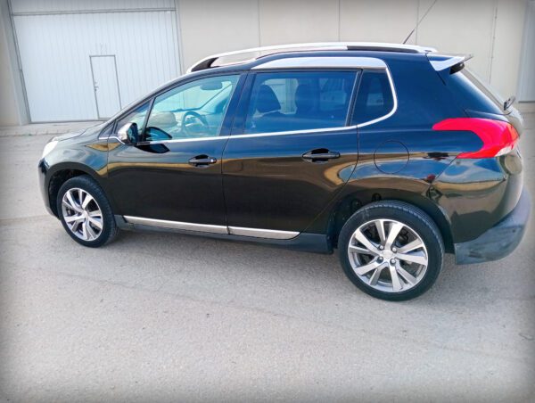 Foto de PEUGEOT 2008 1.6 HDI, imagen 4