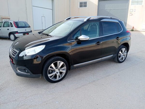 Foto de PEUGEOT 2008 1.6 HDI, imagen 2