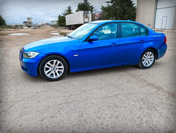 Foto de BMW 318D 2.0, imagen 4