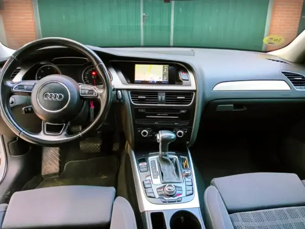 Foto de AUDI A-4 2.0 TDI AVANT AUTO, imagen 6