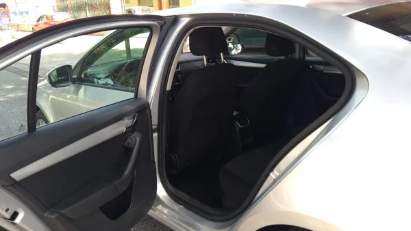 Foto de SKODA OCTAVIA 1.6 D, imagen 7