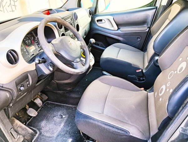Foto de CITROEN BERLINGO 1.6 HDI COMBI, imagen 11