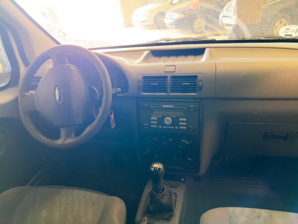 Foto de FORD TRANSIT CONNET 1.8 D FGO., imagen 4