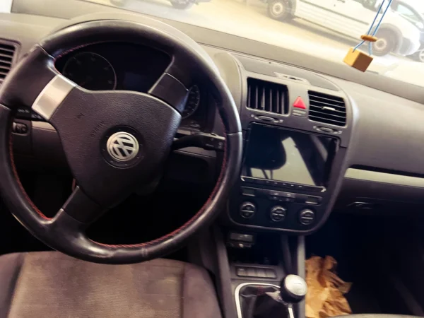Foto de VOLKSWAGEN GOLF 2.0 TDI, imagen 6