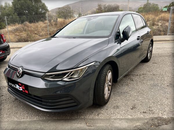 Foto de VOLKSWAGGEN GOLF 8, imagen 2