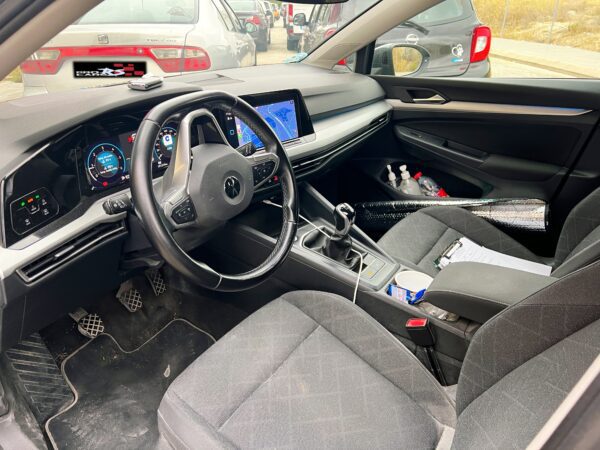 Foto de VOLKSWAGGEN GOLF 8, imagen 5