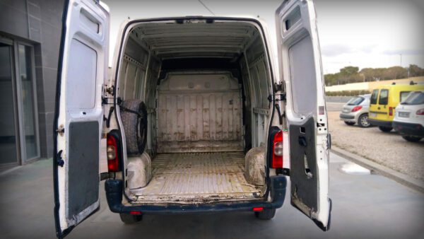 Foto de RENAULT MASTER 2.5 FGO. L2 H2, imagen 6