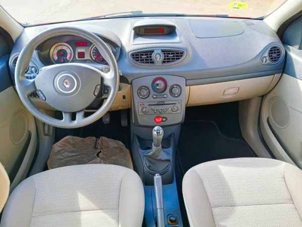 Foto de RENAULT CLIO 1.5 D, imagen 7