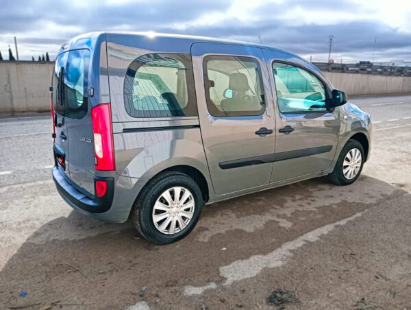 Foto de MERCEDES CITAN 1.5D COMBI, imagen 3