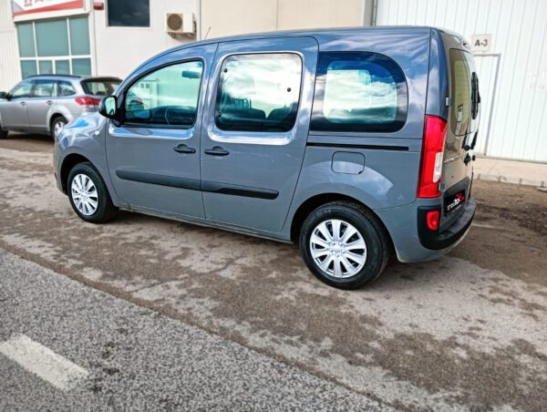 Foto de MERCEDES CITAN 1.5D COMBI, imagen 4
